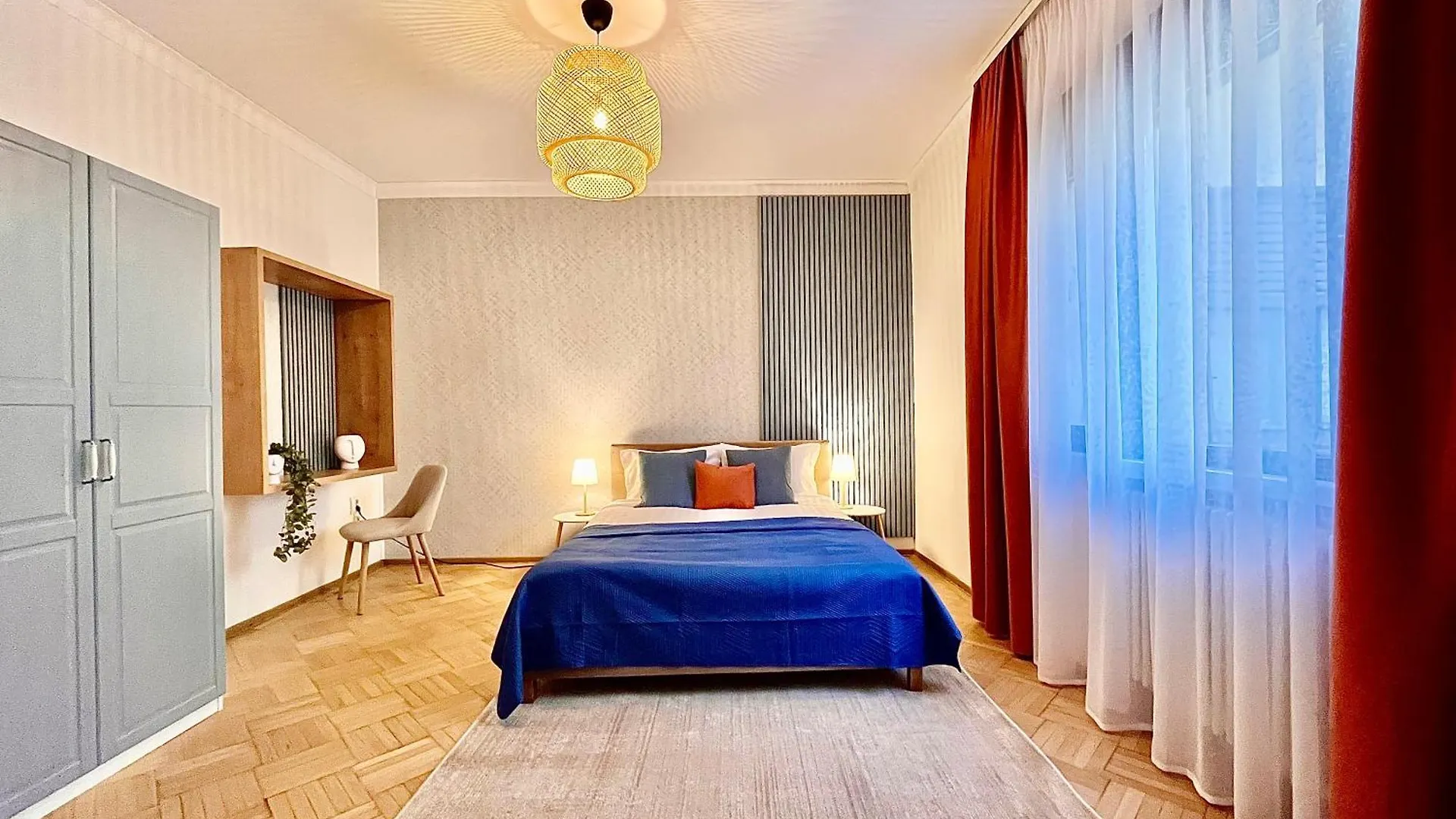 Viva Studio Old Town Bucharest